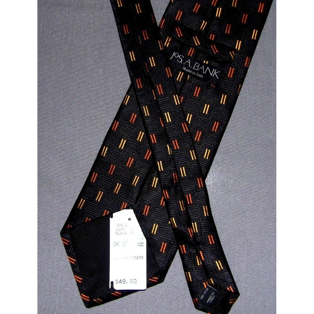 NEW! Jos. A. Bank 100% Silk Made in Italy Black Geometric Neck Tie NWT!